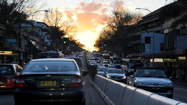 B-Line Bus Traffic | Daily Telegraph