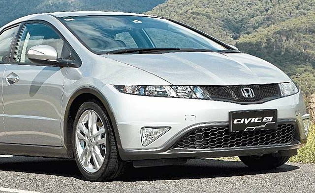 On the outside, the stylish Civic Si has been given a sportier look, with a Civic Type R inspired mesh grille replacing the clear plastic grille from the previous model. Picture: Contributed