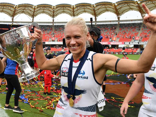 Adelaide Crows co-Captain Erin Phillips celebrates winning the AFLW Grand Final game against Brisbane Lions at Metricon Stadium in Carrara on the Gold Coast, Saturday, March 25, 2017. (AAP Image/Dan Peled) NO ARCHIVING, EDITORIAL USE ONLY