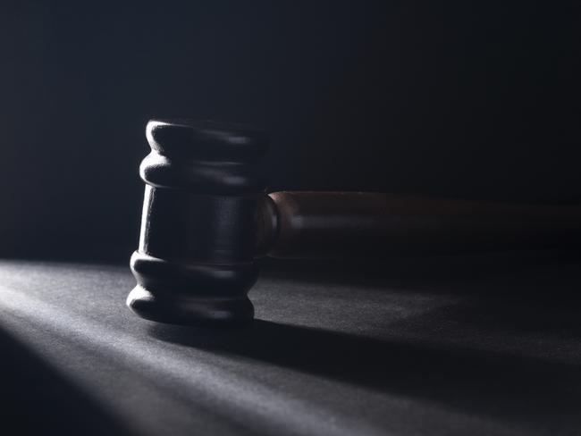 Manager ‘stomps’ on employee’s head during violent worksite dispute