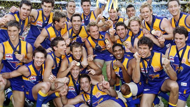 West Coast players celebrate the 2006 premiership win.