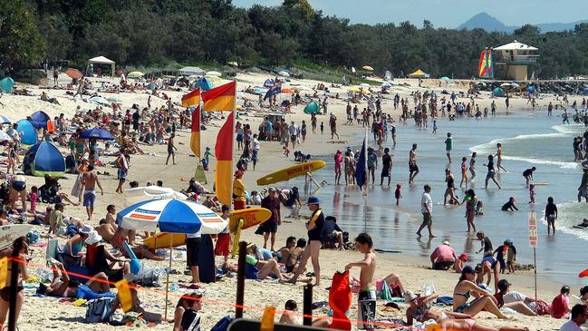 Travelling to Noosa is allowed for regional Victorians, not those in metro Melbourne, these school holidays.