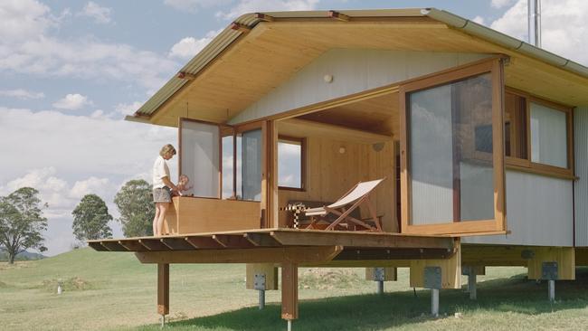 Dimensions X / Farm Stay, Peter Stutchbury Architecture (NSW).