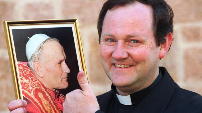 Former Blackfriars Primary School principal Catholic priest Father Martin Wallace in 2000.