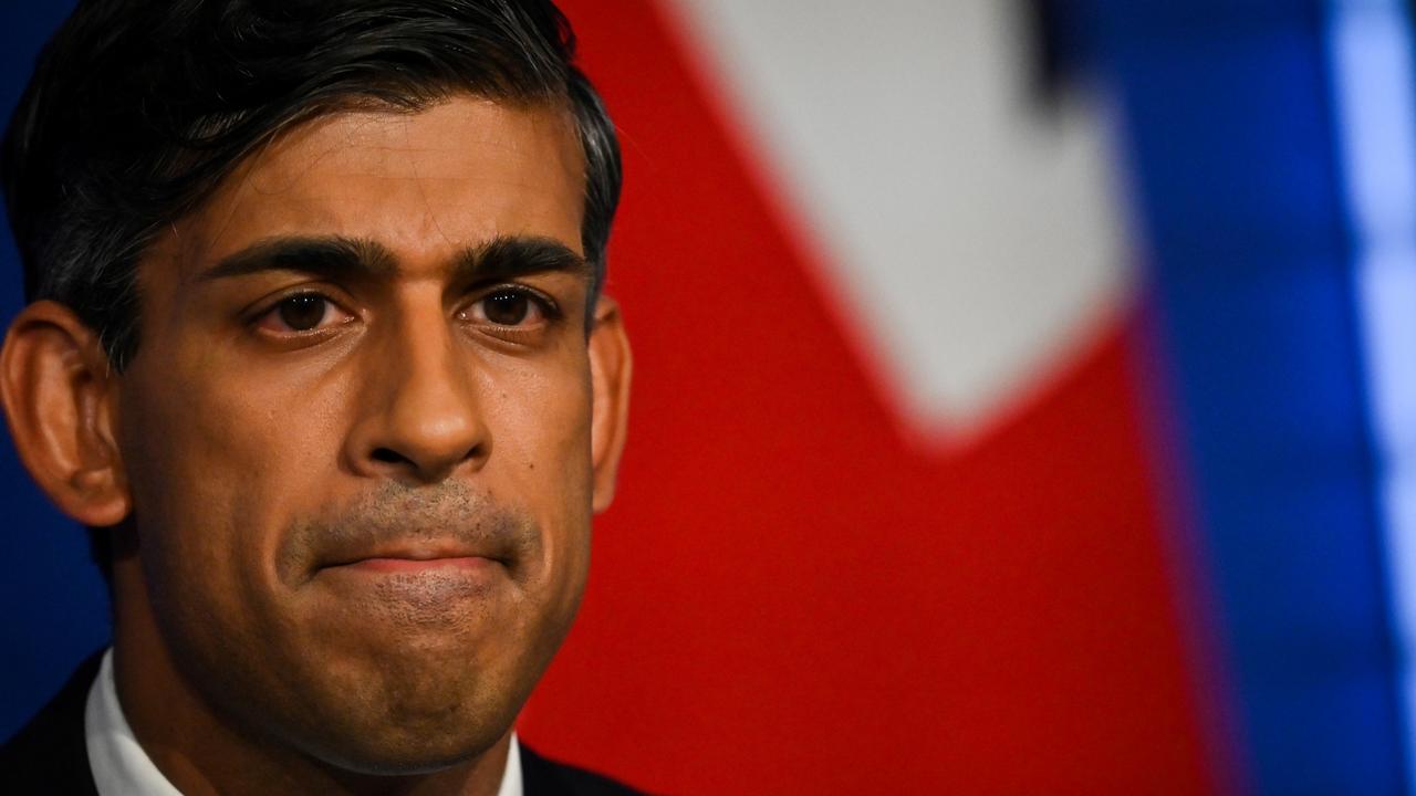 UK Prime Minister Rishi Sunak reacts while a holding press conference on net zero policy change at Downing Street on September 20, 2023. (Photo by Justin Tallis – WPA Pool/Getty Images)