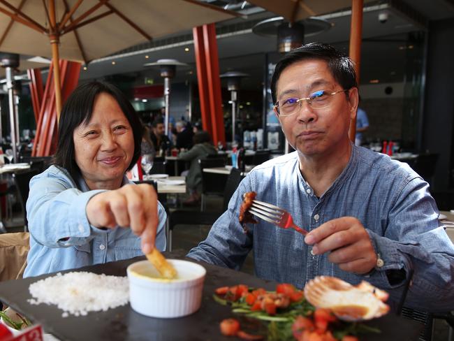 This sightseeing business raises a hunger for the pair. Picture: Toby Zerna