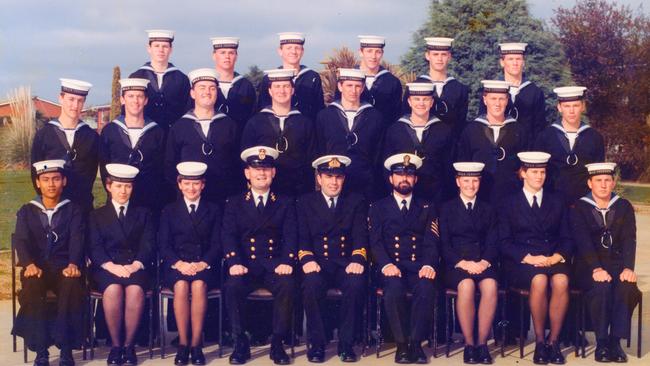 The 1986 recruit class, taken at HMAS Cerberus, with Hammond – top row, end on the left and Damien Humphreys – second row, end on right.