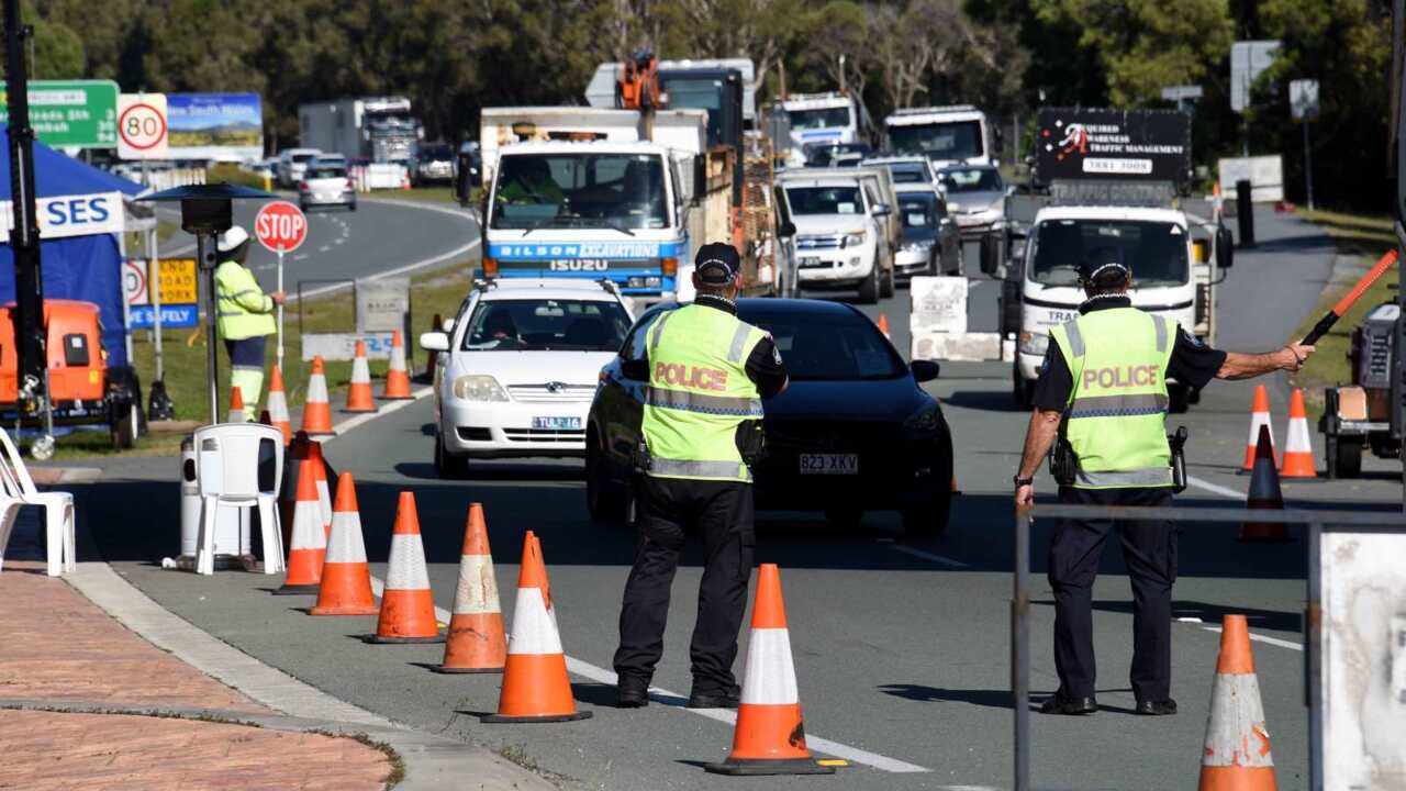 Timing of Queensland-NSW border opening 'not a coincidence' but a 'political decision'