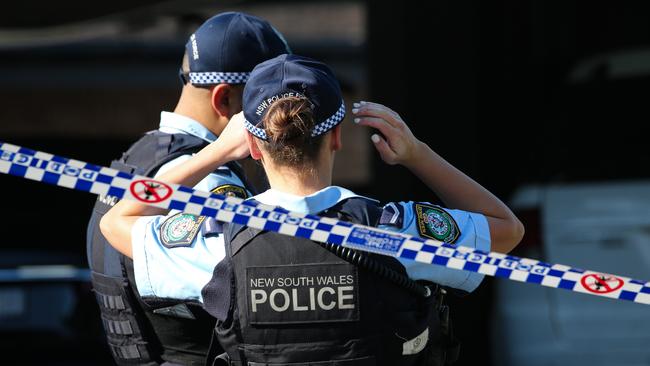 SYDNEY, AUSTRALIA: NewsWire Photos: APRIL 01 2024:  A crime scene has been established at a property in Sydney's south west after a man was injured in a home invasion. Emergency services were called to Sturt Avenue at Georges Hall just before 4am (Monday 1 April 2024), after reports of a home invasion. Officers from Bankstown Police Area Command attended and were told three men forced entry to the granny flat at the rear of a home. The intruders confronted the occupant, a 35-year-old man, before assaulting him and ransacking the home.The man has been taken to Liverpool Hospital in a serious condition. Picture: NCA NewsWire/ Gaye Gerard