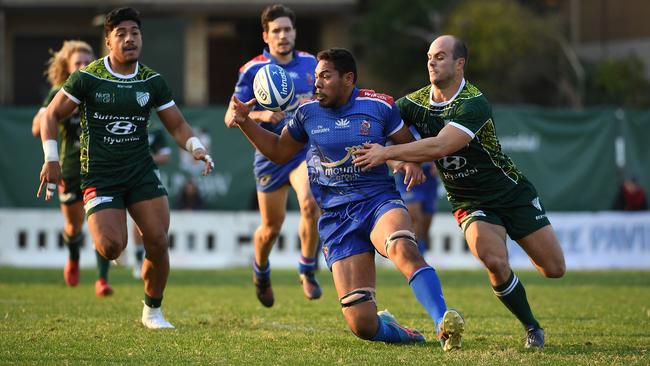 Manly's Dan Alley juggles the ball. Picture: AAP Image/Joel Carrett.