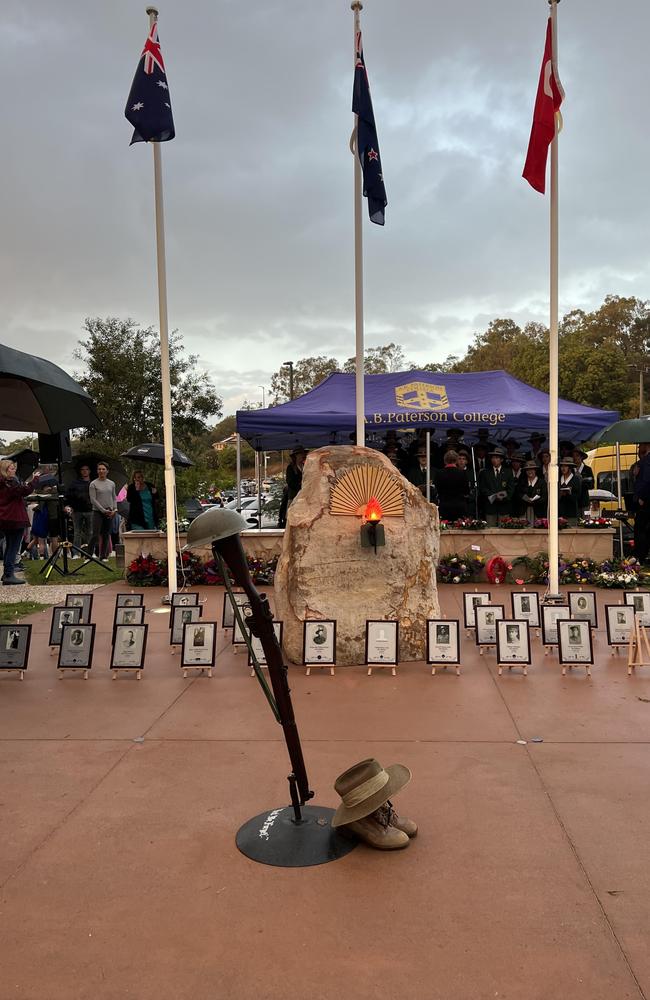 Anzac Day’s Helensvale Dawn Service.