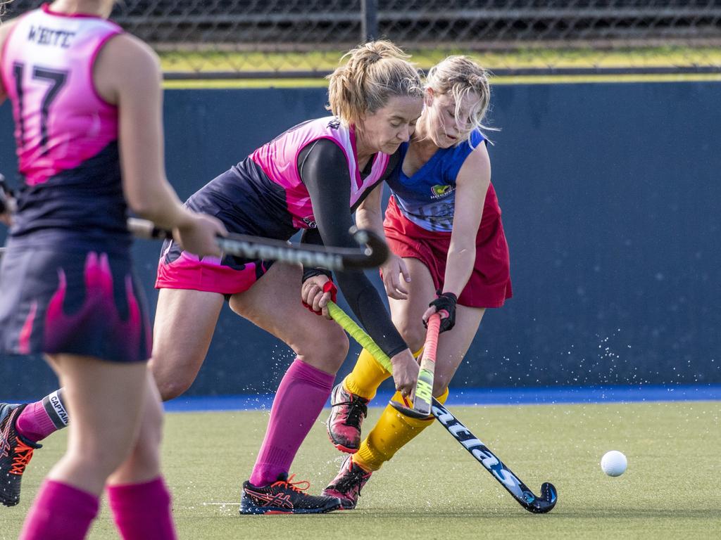 Aleisha Neumann, Toowoomba and Cassidy Knuth, Brisbane. Toowoomba 1 vs Brisbane. Hockey Queensland Championship at Clyde Park, Toowoomba. Saturday, May 1, 2021. Picture: Nev Madsen.