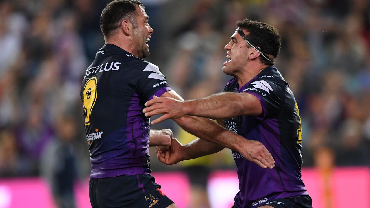 Dale Finucane and Cameron Smith during the 2017 NRL grand final. Picture: David Moir / AAP