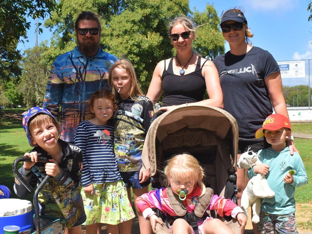Cooper Turton, Ben Turton, Amber Heaslip, Georgia Turton, Eleanor Turton, Fiona Turton, Emily Heaslip and Murphy Heaslip at the Reef Catchment Tilapia Takedown at North Mackay Gooseponds, September 2021. Picture: Lillian Watkins