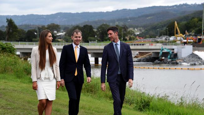 Minister for Main Roads Mark Bailey with Rowan Holzberger and Meaghan Scanlon inspect John Muntz Bridge. Photo Steve Holland