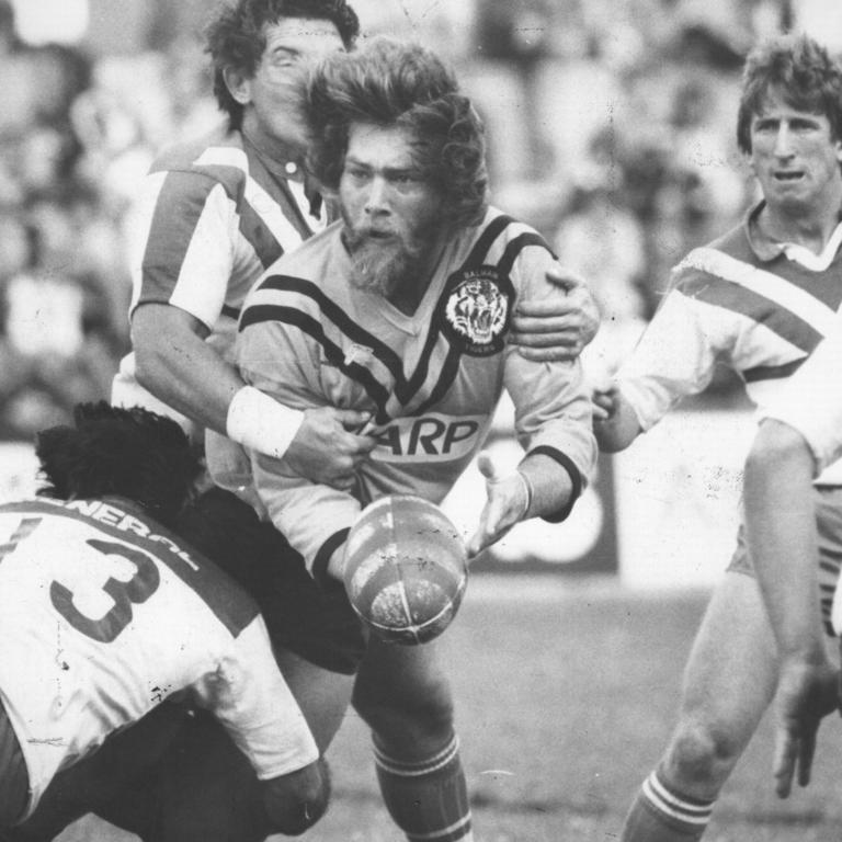 Kerry Hemsley, played rugby league for the Balmain Tigers club.