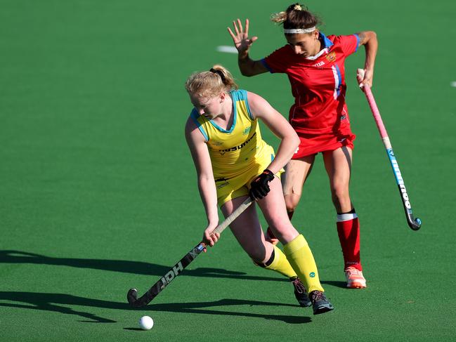 Amy Lawton in action for the Hockeyroos back in 2019. Picture: AAP