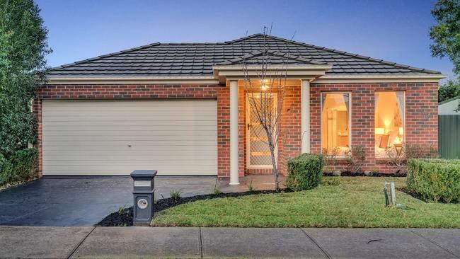 No.12 Hurlingham Way, Craigieburn.