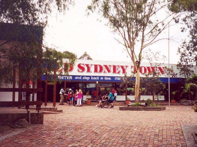 A sight many remember fondly. Picture courtesy of Gostalgia, Central Coast Council Library Services.