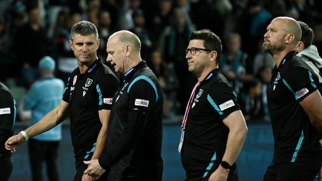 Ken Hinkley with Carr and his other 2023 assistants last year. Picture: Mark Brake/Getty Images