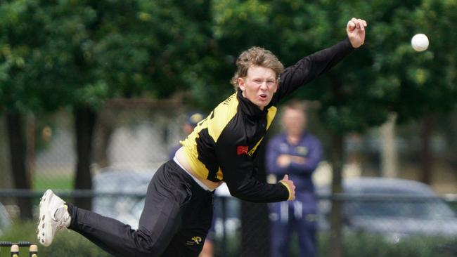 Richmond bowler Reiley Mark was unplayable. Picture: Valeriu Campan