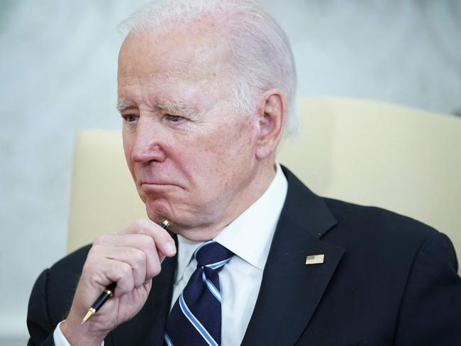 (FILES) In this file photo taken on January 13, 2023, US President Joe Biden (R) listens to Japanese Prime Minister Fumio Kishida speak in the Oval Office of the White House in Washington, DC. - Officials from the US Department of Justice found six more classified documents during a search of Joe Biden's family home in Delaware this week, the president's personal lawyer said in a statement on January 21. (Photo by Mandel NGAN / AFP)