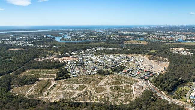 A new report says there is plenty of land to cope with population growth in South East Queensland.