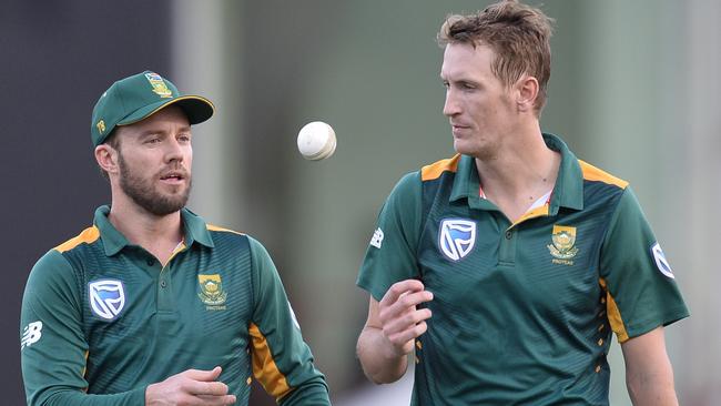 South Africa captain AB de Villiers (L) has spoken in the past of his concerns surrounding the pink ball.