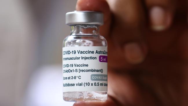 Many appear to be overstating the risk of asking AstraZeneca vaccine. Picture: Mario Tama/Getty Images