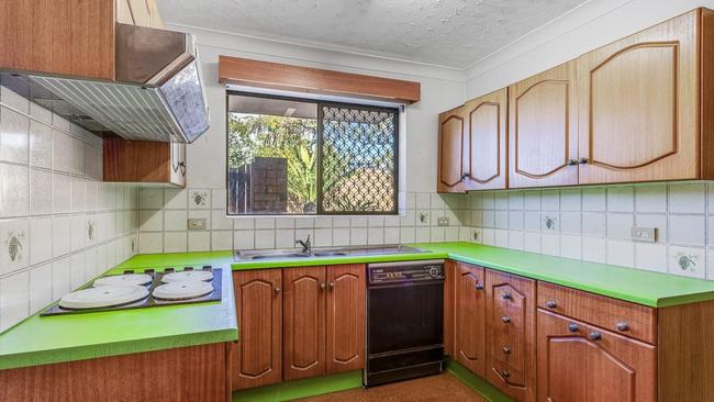 The buyer was having her morning tea when she discovered the home, and arrived to bid with barely a minute to spare.