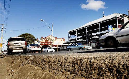 CHANGING FACE: Ballina Shire Council has been working in Main Street, Alstonville, to give it a new look as the town is bypassed. . Picture: David Nielsen