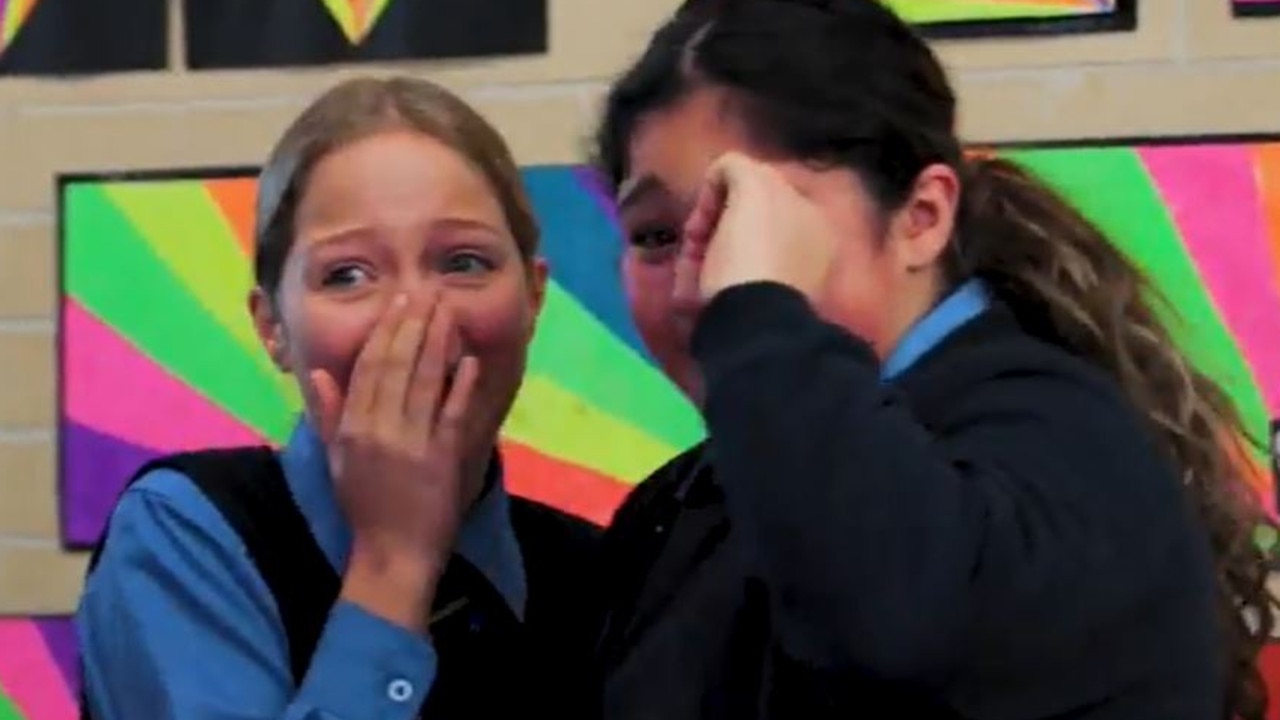 Students Left in Tears of Joy as Guy Sebastian Surprises School Choir ...