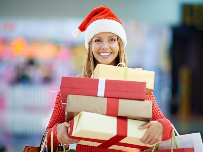 Setting a budget: How to spend less this Christmas | news.com.au ...