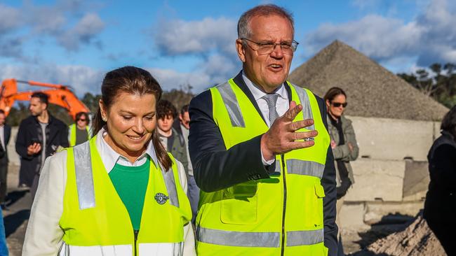 In this last week Morrison’s wife Jenny has joined him on the campaign trail.