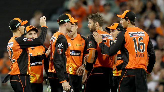 BBL Big Bash Score: Hobart Hurricanes Vs Sydney Thunder, Perth ...