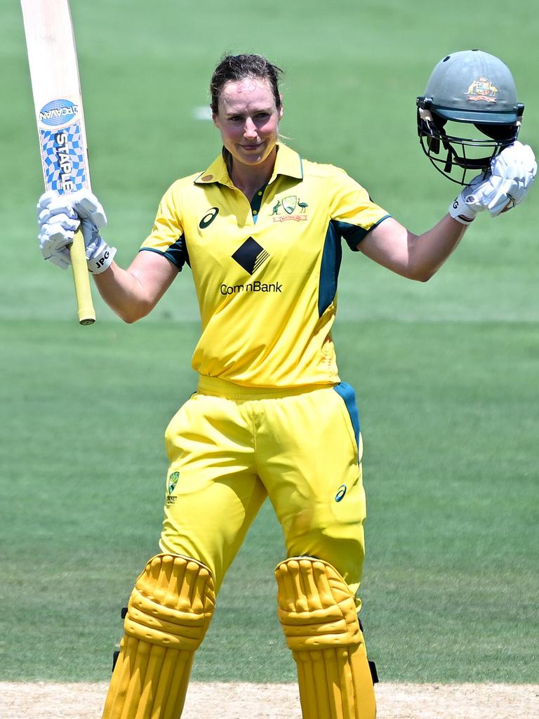 Ellyse Perry hit yet another hundred in Australian colours. Picture: Bradley Kanaris/Getty Images.