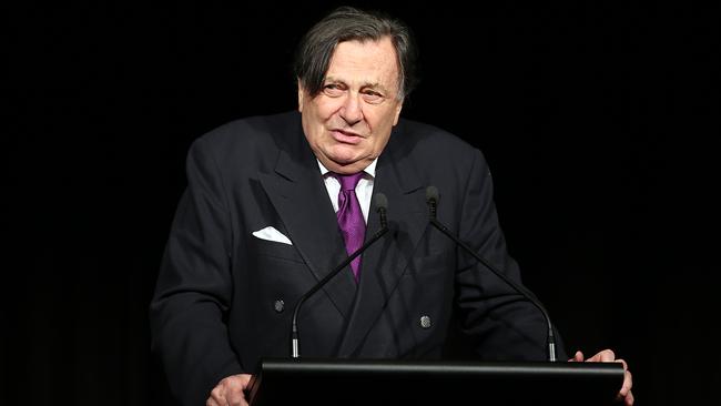 Barry Humphries speaks at the public memorial service for Bill Leak in Sydney in March 2017. Picture: Jane Dempster