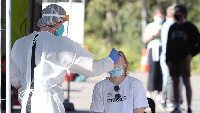 University of Newcastle residential students were tested on Tuesday. Picture: NCA NewsWire/Peter Lorimer.