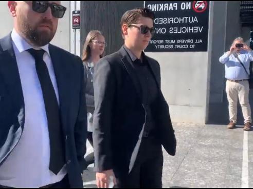 Elizabeth Struhs sister Jayde leaves court