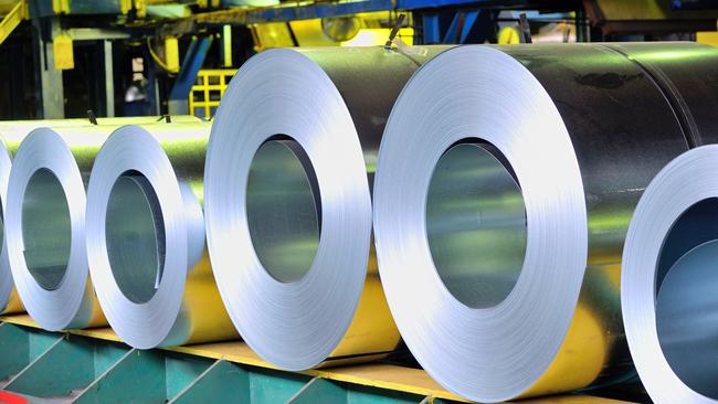 Alumina is courting a takeover bid from joint venture partner Alcoa.