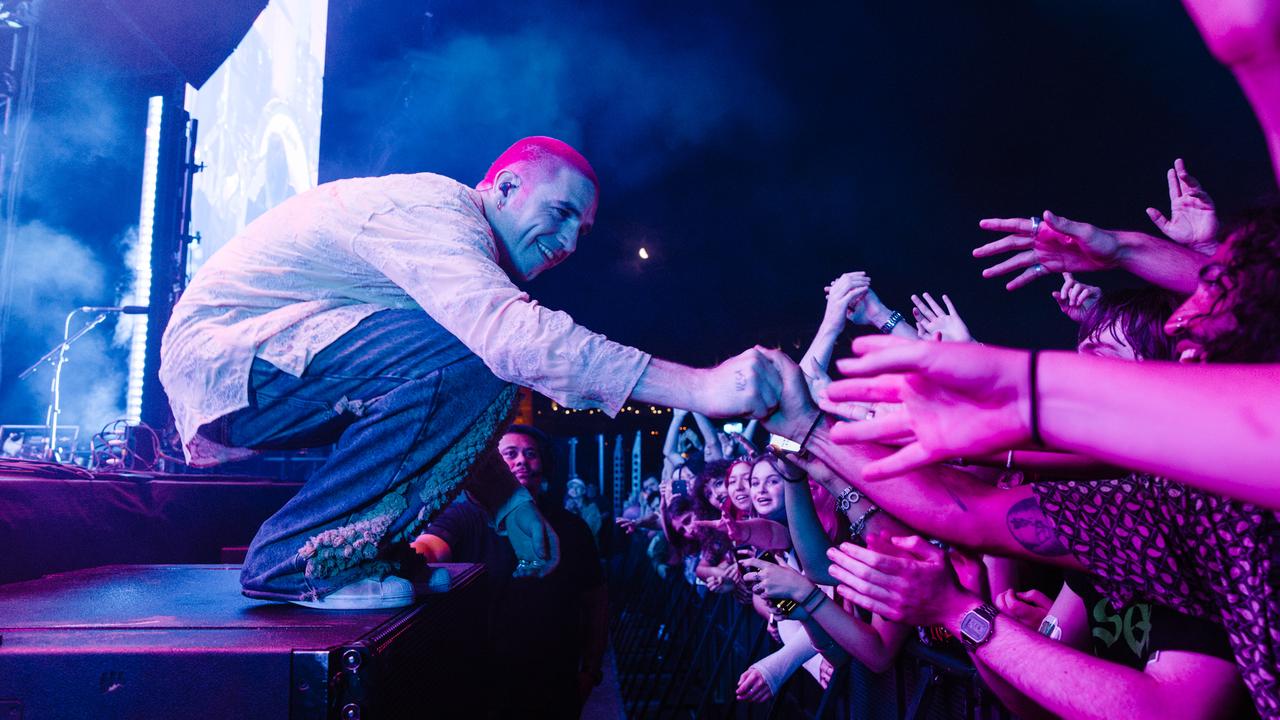 Carlos O’Connell from Irish punk band Fontaines DC engages with the crowd at the Sydney Opera House Forecourt. Picture: Mikki Gomez