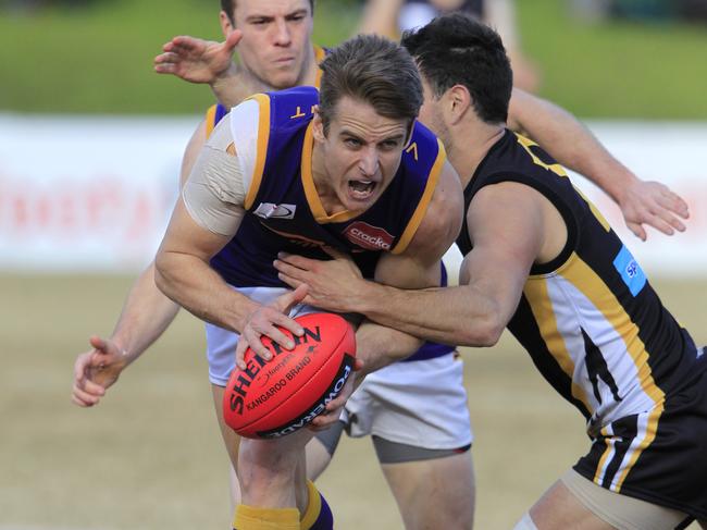 EFL Football: Balwyn v Vermont at Balwyn Park BalwynRennie Gilgrist for Balwyn and Ryan Mullett for Vermont