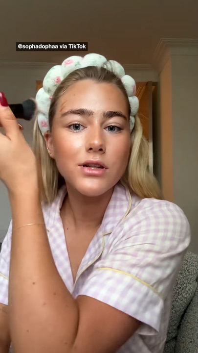 Influencer unleashes at reporter's 'diabolical' money question