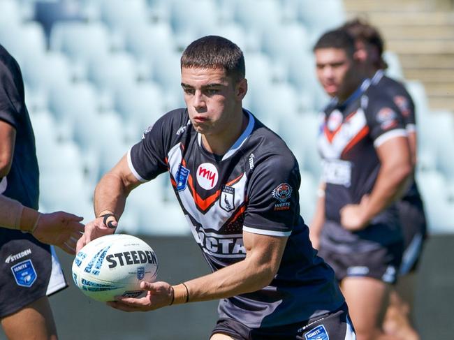 Tallyn Da Silva darts out of dummy half in the SG Ball Cup. Picture: Thomas Lisson. NSWRL Junior Reps SG Ball semi finals, Parramatta vs Wests at Campbelltown Stadium, 15 April 2023