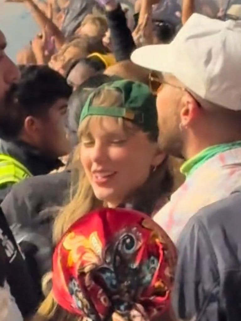 Taylor Swift and Travis Kelce are now a couple. Photo: TikTok