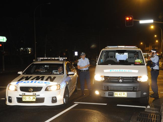 Police called to an assault in Manly — 643 non-domestic assaults were committed on the northern beaches in the 12 months to June this year. Picture: Gordon McComiskie