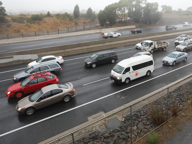 Car pile up on Southern expressway causing traffic delays near Majors Road, OÃHalloran Hill. 27 March 2023. Picture Dean Martin