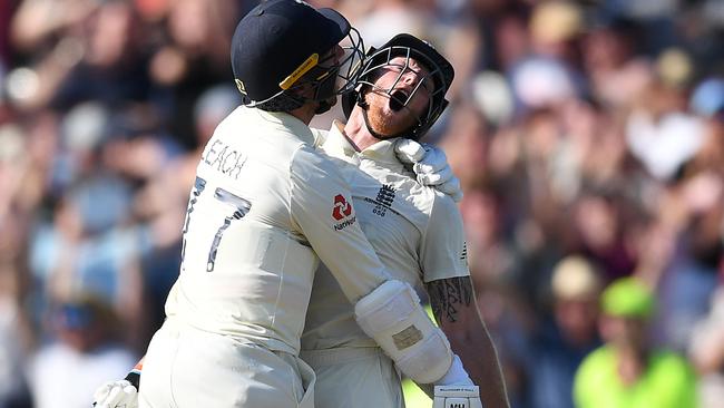 Jack Leach hugs Ben Stokes after the all-rounder hit the winning runs.