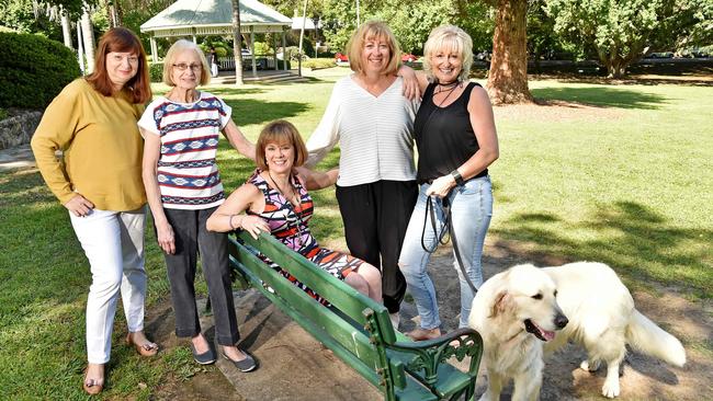 Patricia Harris, Yvonne Harris, Donna Greenfield, Tracey Ferguson, Anne Atherton and dog Bundy at Wahroonga Park. Picture: Troy Snook