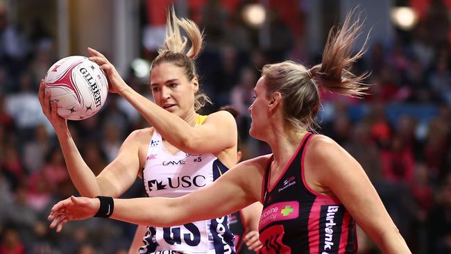 Lightning’s Caitlin Bassett wins the ball against the Thunderbirds at Priceline Stadium in Adelaide yesterday. Picture: Getty Images